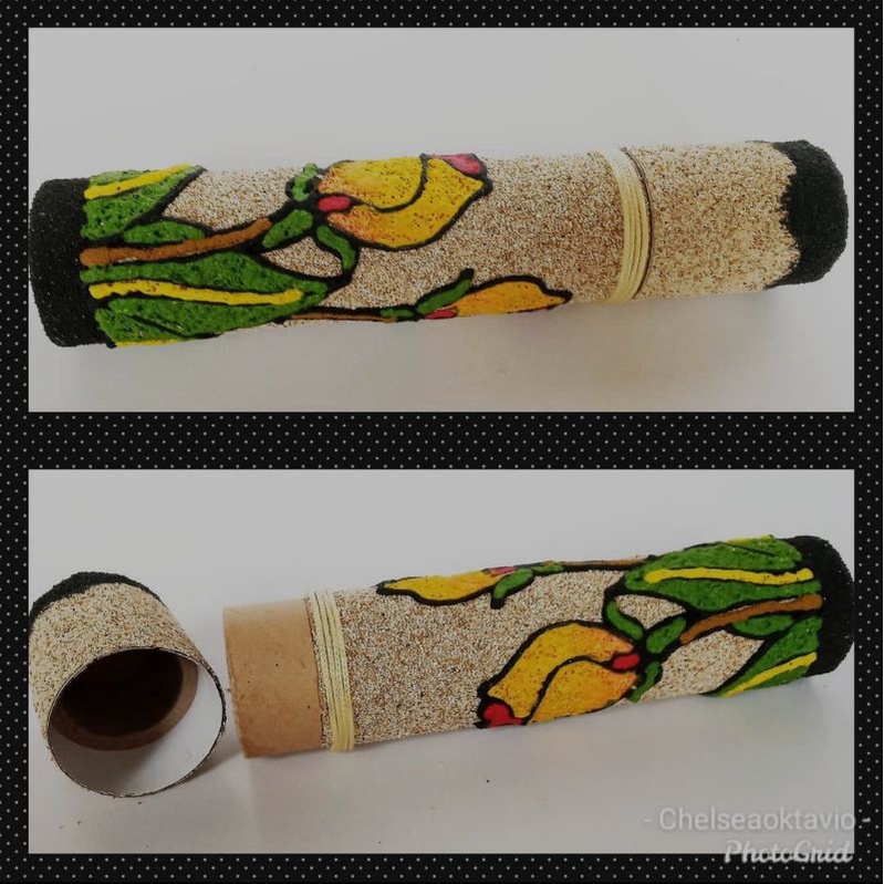 

Lepak bulat | Tempat pensil | Tempat Sertifikat Wisuda