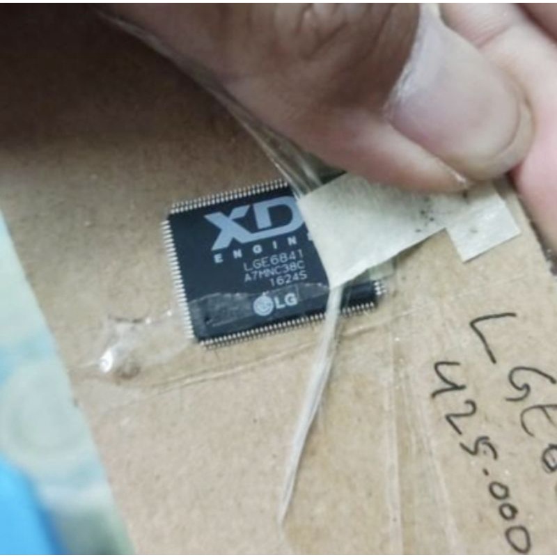 IC XD TV LED LG LGE6841 ORIGINAL CABUTAN