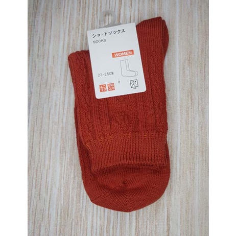 UNIQLO SOCKS KAOS KAKI WANITA PANJANG ORIGINAL BANYAK WARNA