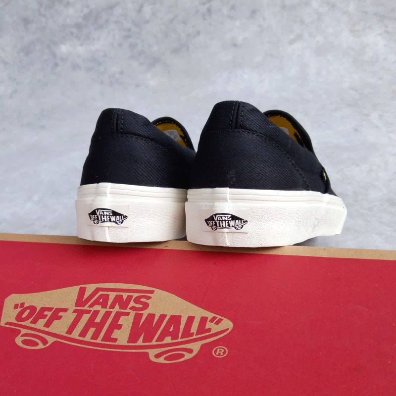 Vans Slip On Harry Potter HUFFLEPUFF Black