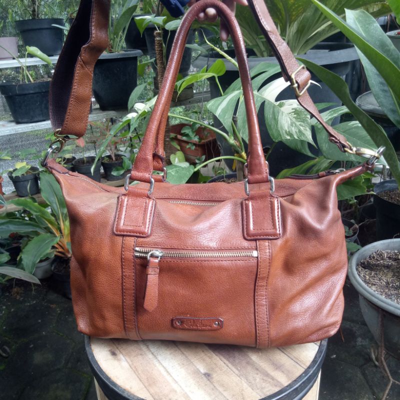 COLE HAAN ORIGINAL / SLING BAG / KULIT ASLI / SELEMPANG / ORIGINAL