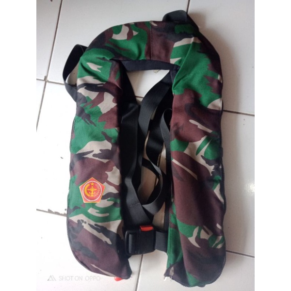 INFLATABLE LIFE JAKET PELAMPUNG GAS CO2 AUTOMATIC_ ROMPI PELAMPUNG GAS CO2 / ROMPI PELAMPUNG DORENG 
