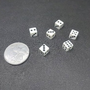 Dadu Dice Kecil / Dice Toys / Kocokan dadu / Dice 0,7 mm MURAH