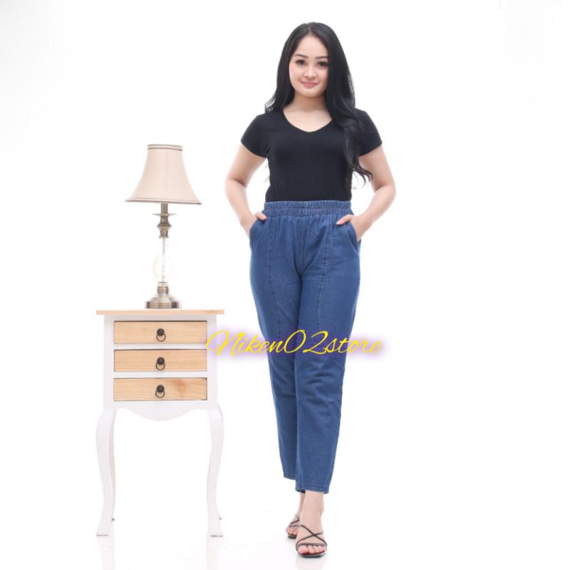 CELANA JEANS WANITA BOYFRIEND SNOW/CELANA JEANS SNOW