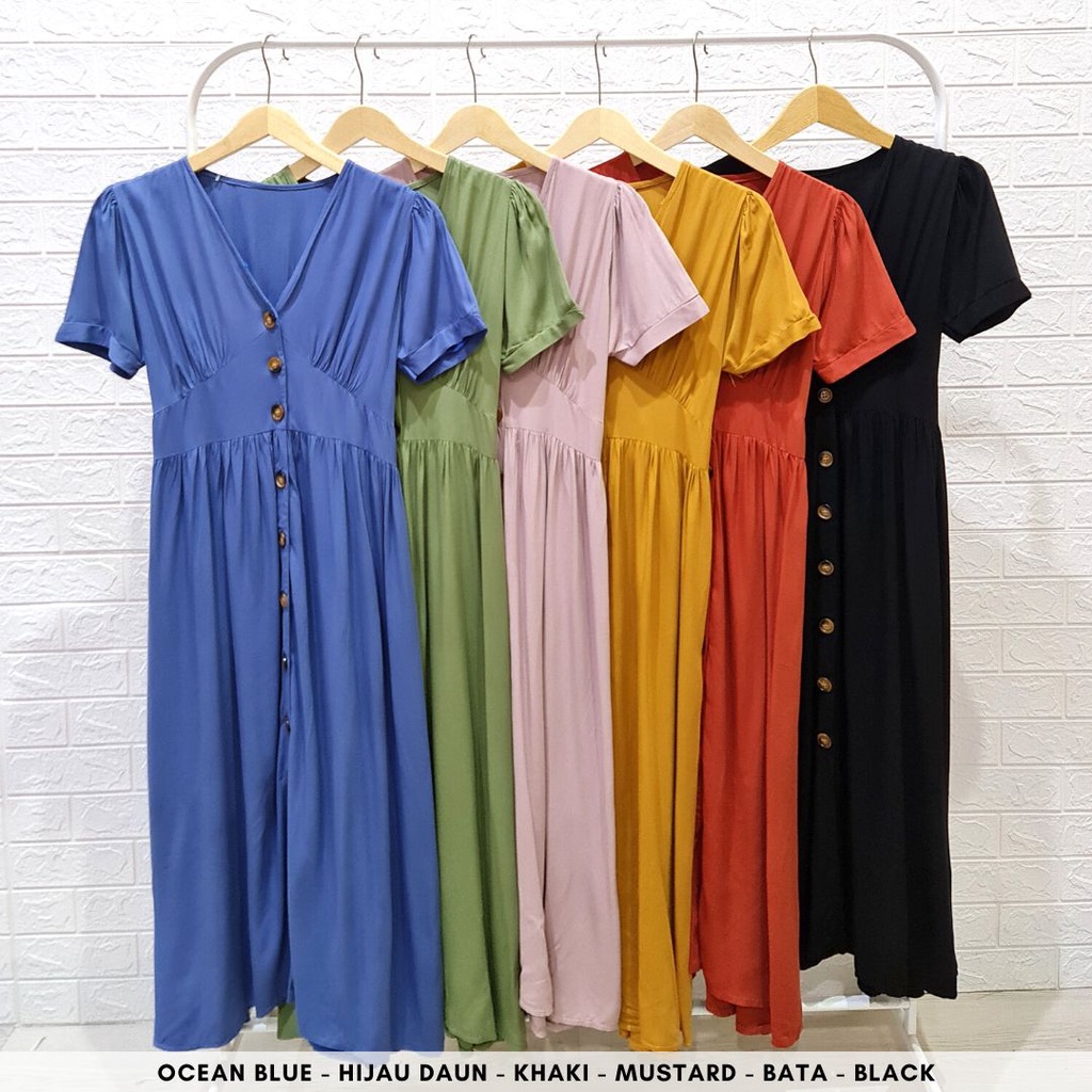 4160 adelaide button maxi dress busui frendly