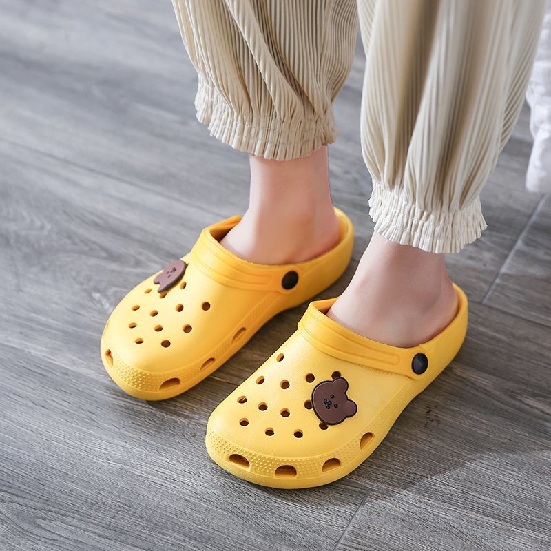 Tmall88 Sandal Slip On Wanita Motif Bear Simple Bahan Karet Empuk Elastis