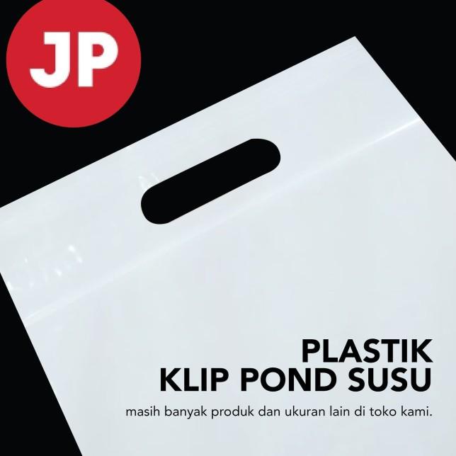 

Plastik Klip Pond Oval Susu 30x38 +7(POND) (isi 100 lembar)