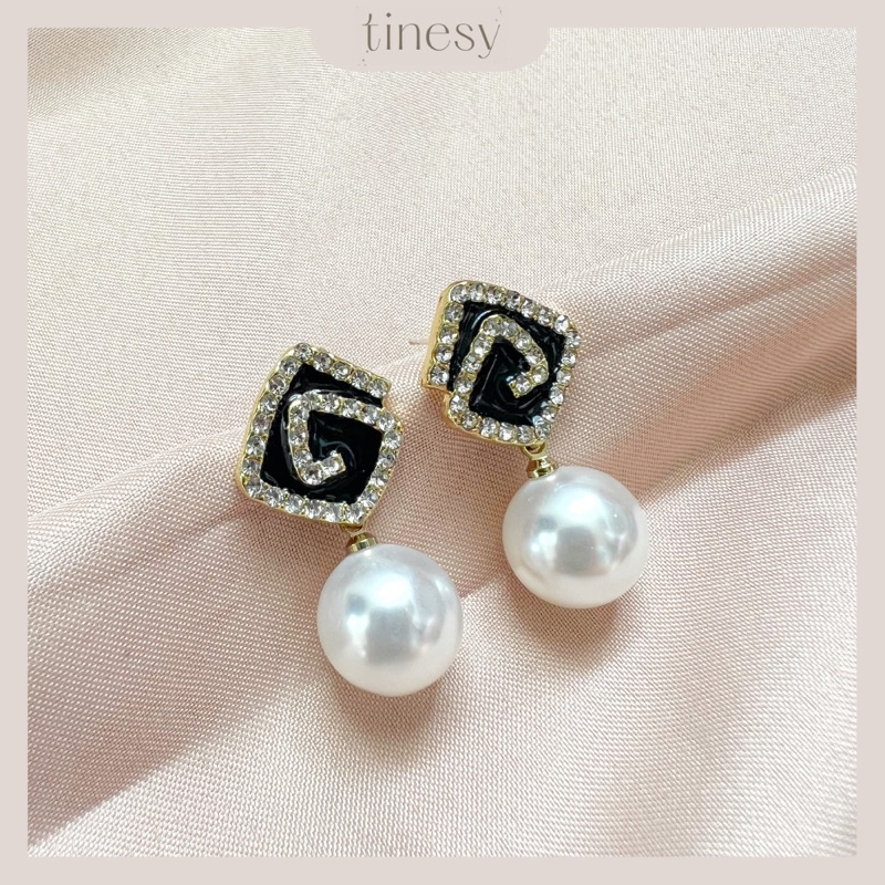 TINESY - Anting Hitam Jarum Mutiara / Anting Tusuk Diamond Anting Mutiara Silver Anting Hitam Emas A