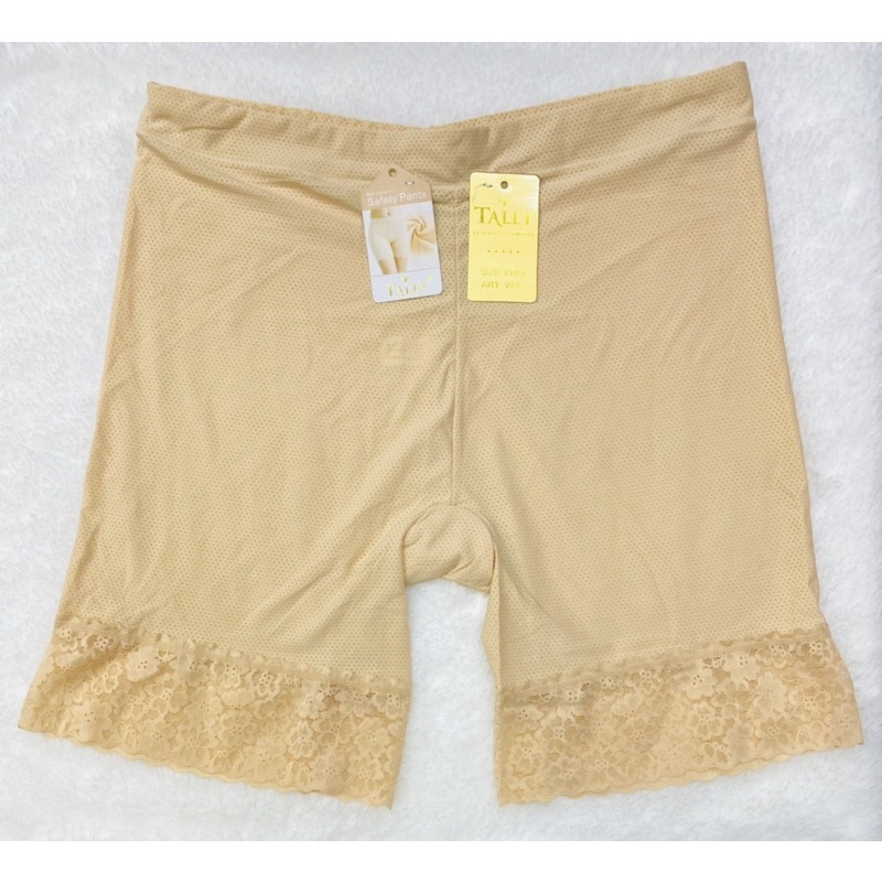 celana short perempuan | short pants motif berpori TALLY 078 freesize