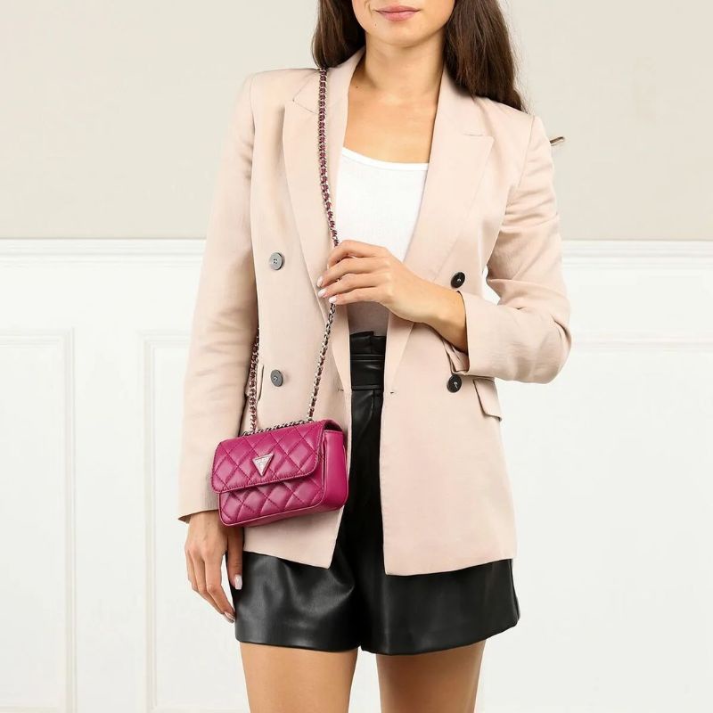 GUESSS Cessily quilted mini crossbody bag