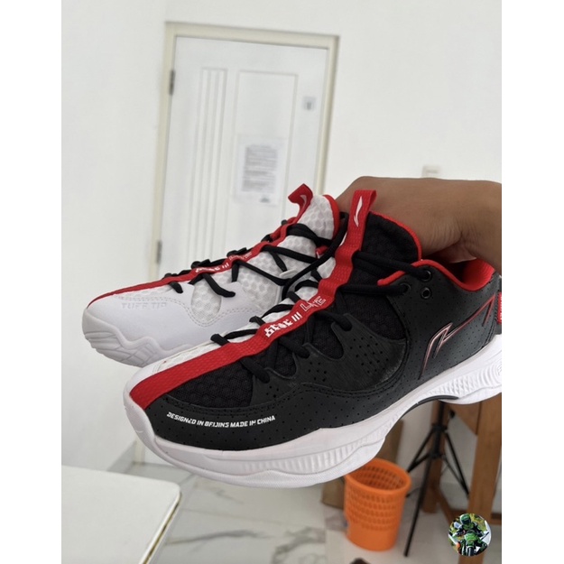 SEPATU BADMINTON LINING AYTR 021 ORIGINAL LI-NING HALBERD III LITE