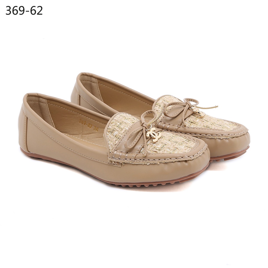 CH Leather and Tweed CC Logo Flat Shoes 369-62