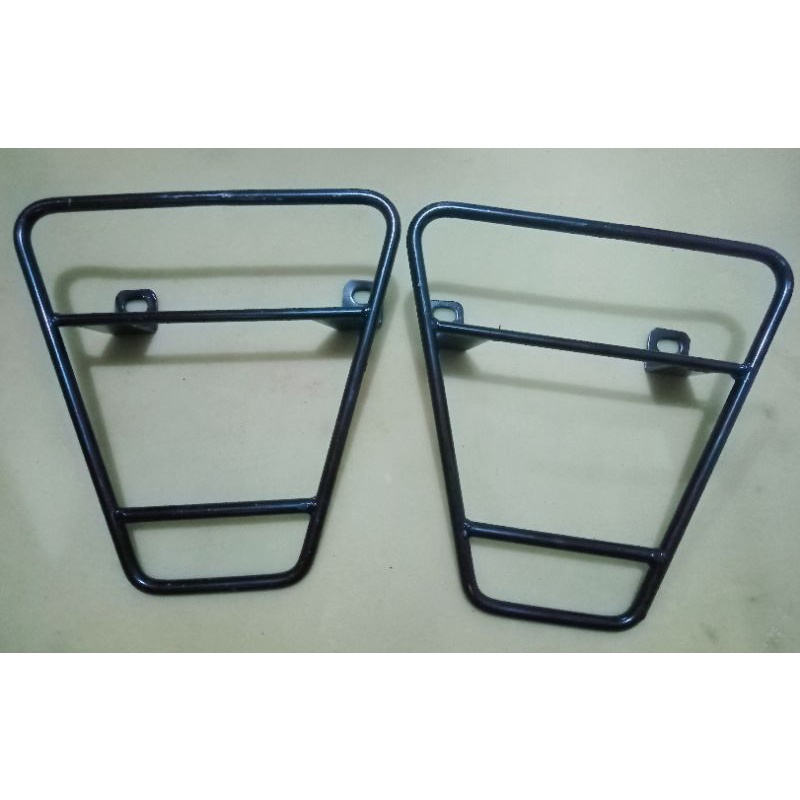 dudukan side bag Honda win 100