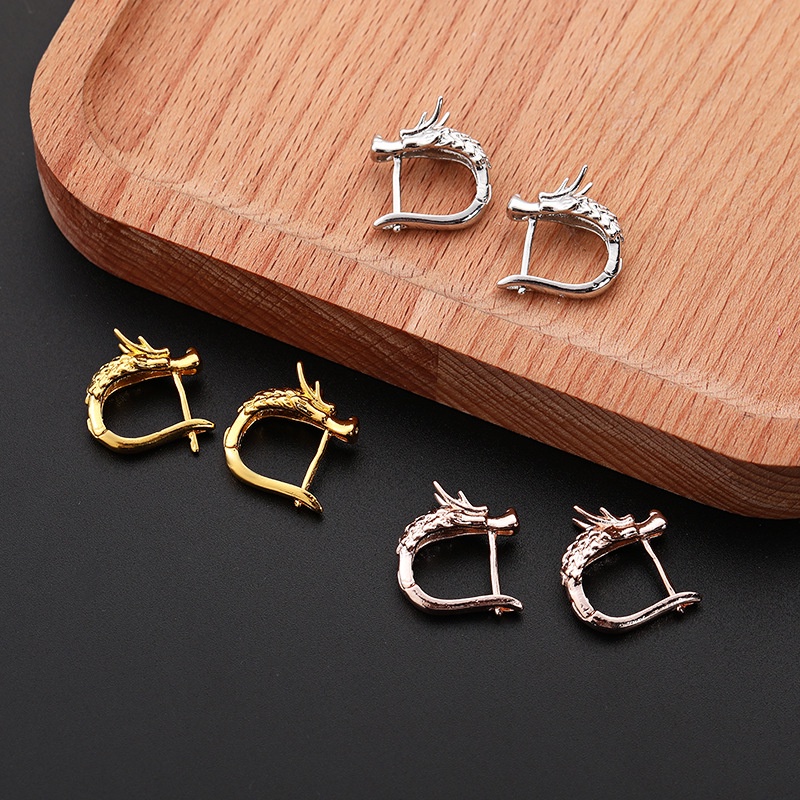 Anting Hoop Bentuk Kepala Naga Model Hollow Out Warna Emas Silver Gaya Hip Hop Untuk Wanita