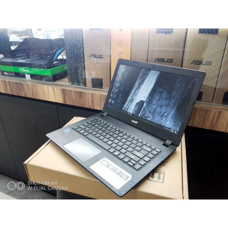 LAPTOP LEPTOP ACER RAM 4GB HDD 1 TB 14 INC SLIM WINDOWS10 ZOOM BARU DI PAKAI BEBERAPA BULAN