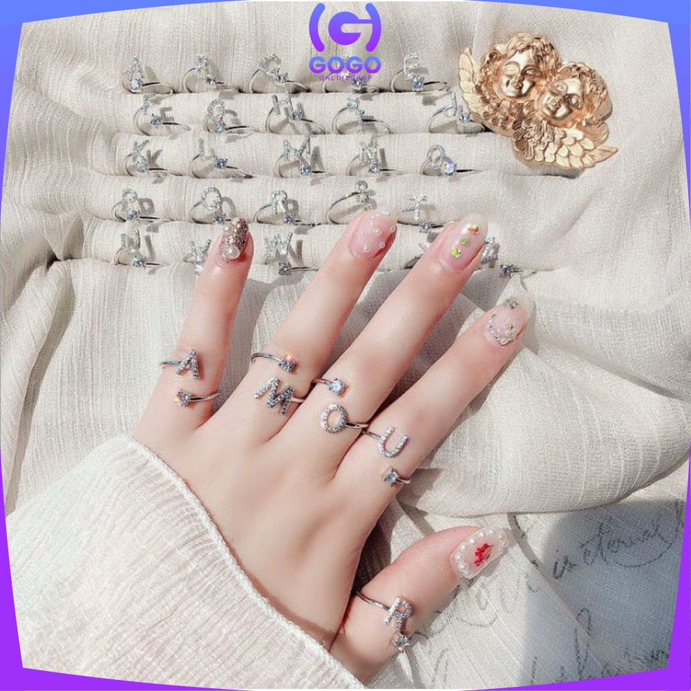 GOGO-K59 Cincin Huruf Silver Abjad Huruf A-Z Stainless Inisial Nama Cincin Alphabet Wanita Fashion / Cincin Wanita Huruf Set Perhiasan Wanita