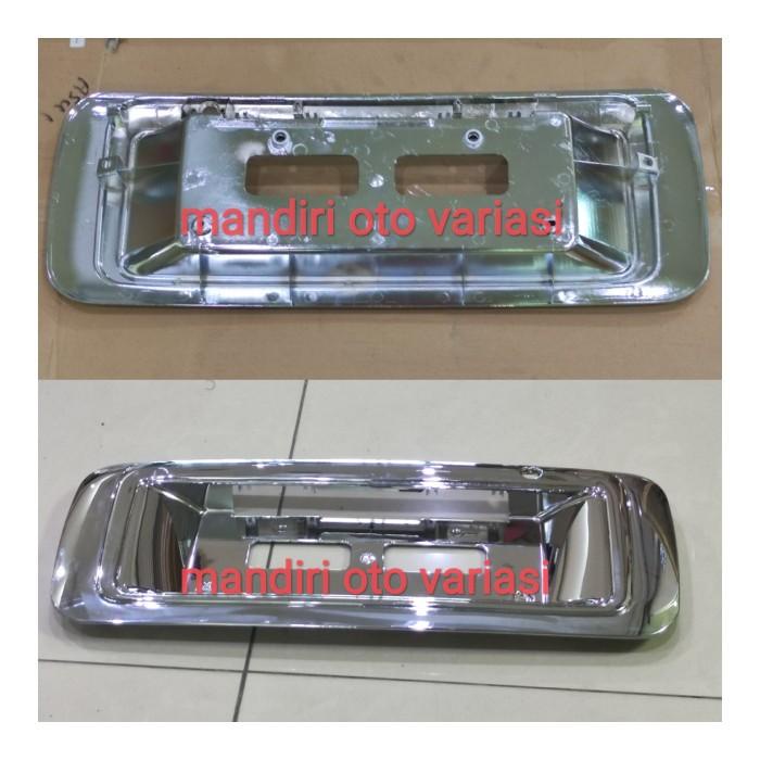 Ornament lis bagasi belakang plat nomor kijang kapsul 1997-2004 crome