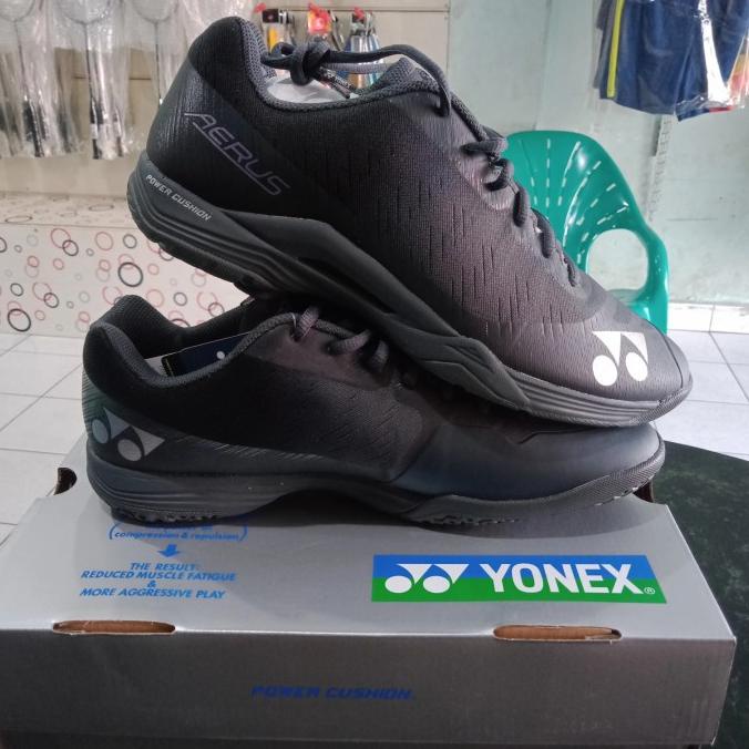 sepatu Yonex AERUS Z MEN Original/Sepatu Yonex original