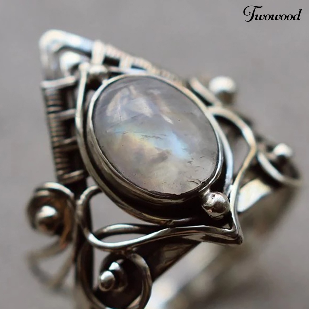 Cincin Model Hollow Aksen Batu Bulan Warna Silver Gaya Punk Untuk Wanita