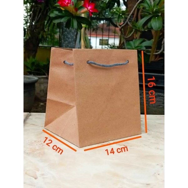 

paperbag Polos coklat pia ukuran 14 x 12 x 18