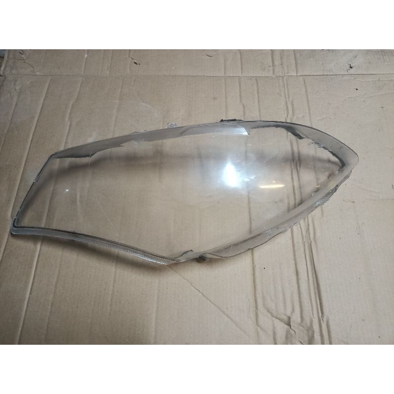 kaca Mika lampu depan head lamp Mobil Suzuki ertiga lama original