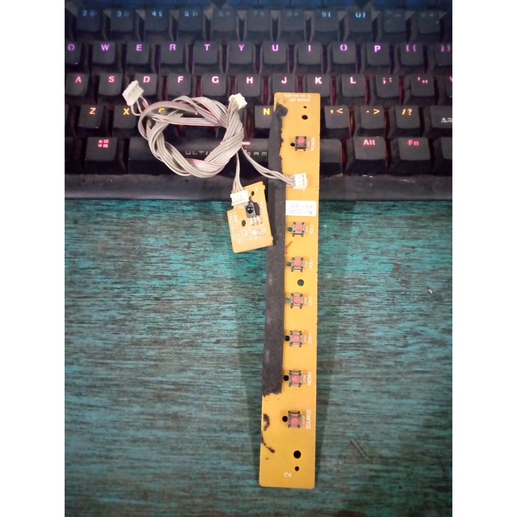 SENSOR REMOT IR + TOMBOL PROGRAM LED TV POLYTRON PLD24D123 PLD 24D123