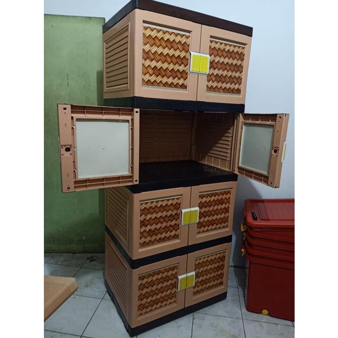 

LEMARI PLASTIK / LEMARI PAKAIAN SUSUN 4 HEXA BATIK JUMBO stock ready