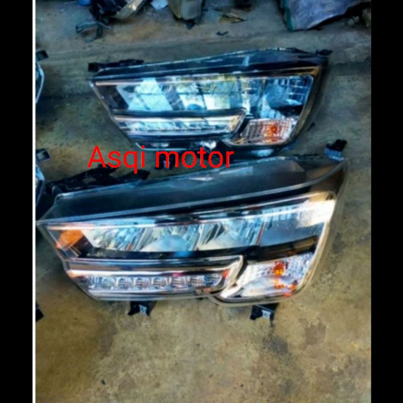 Headlamp lampu depan suzuki ertiga XL7