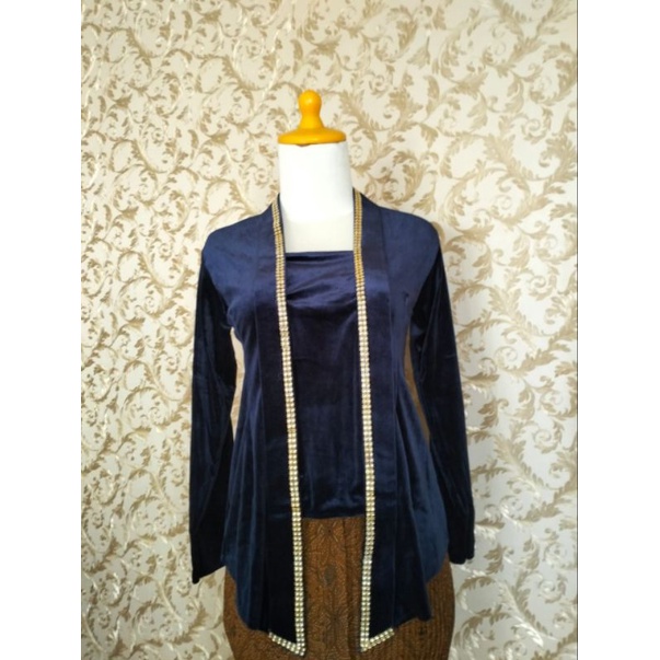 Kebaya Beludru Navy