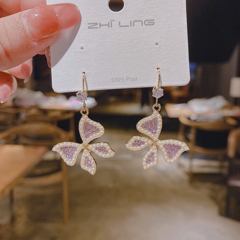 Anting Bentuk Kupu-Kupu Aksen Mutiara Warna Ungu