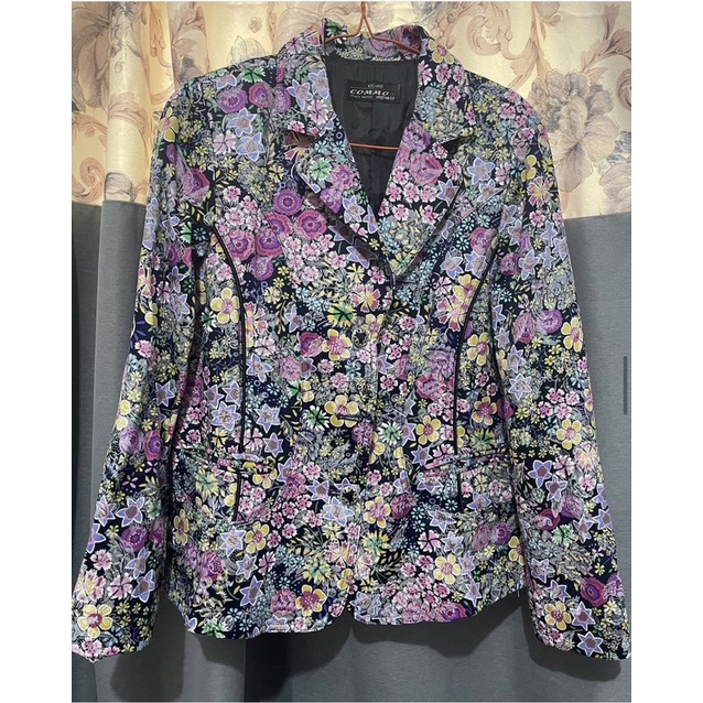 blazer motif bunga preloved