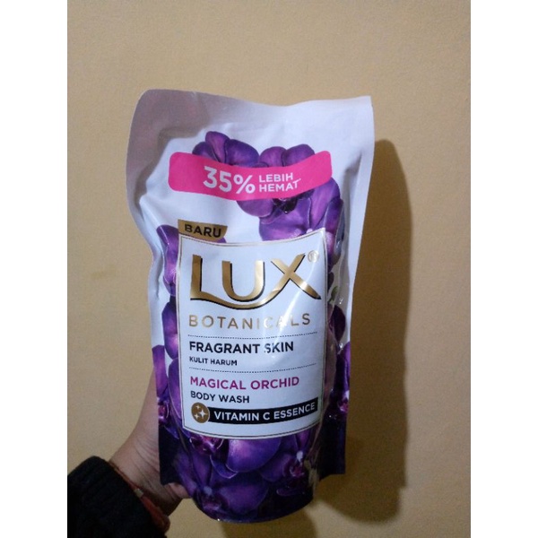 Jual LUX BODY WASH REFILL 825ml / LUX BOTANICALS FRAGRANT SKIN MAGICAL