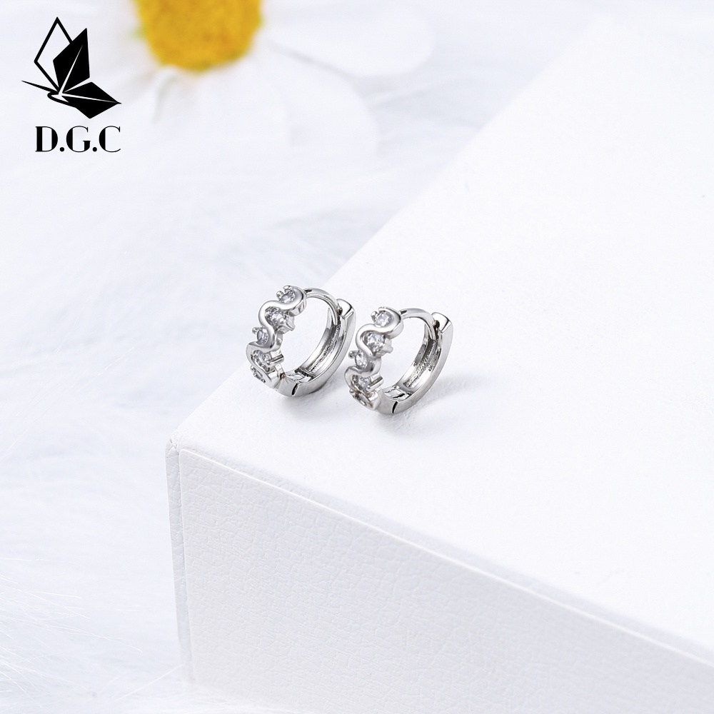 ♥️✅COD✨Anting Korea Titanium Wanita Anti Karat Perhiasan Murah Earrings Silver Hoop Aksesoris Anting Pria D620