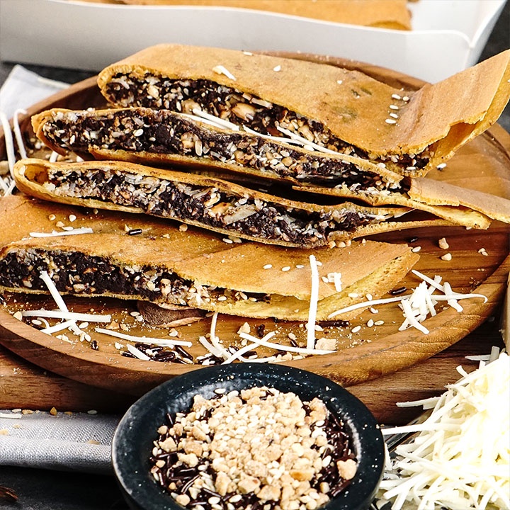 

Martabak Pizza Orins Tipis Kering Topping Keju Coklat