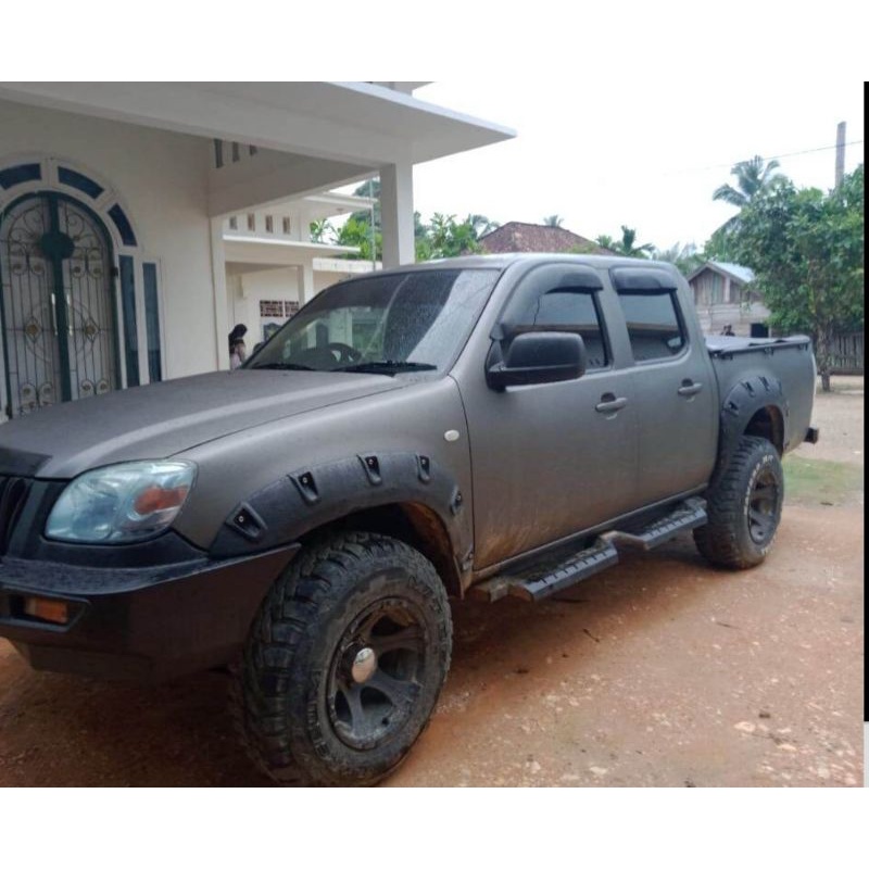 Overfender mazda BT50