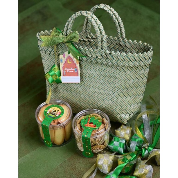 

Paket Lebaran A