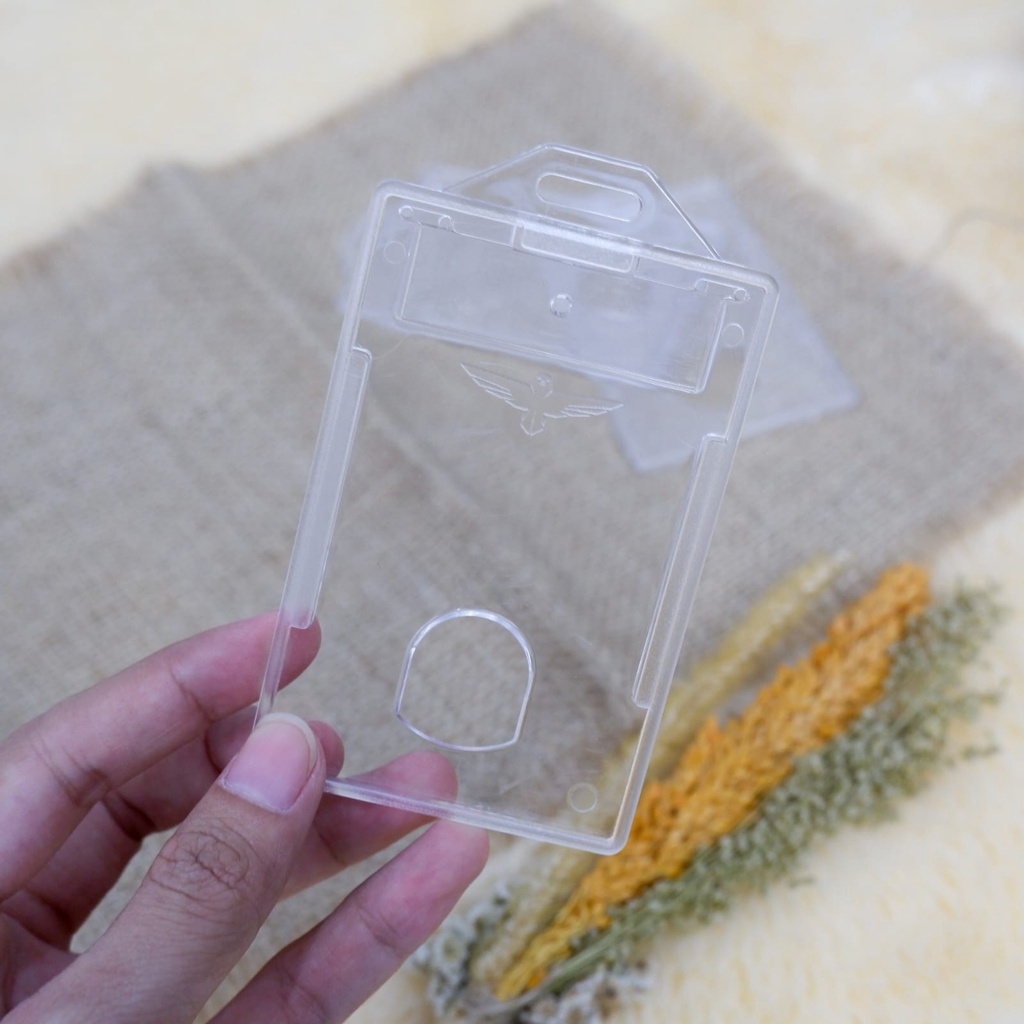 

Frame ID Card Transparan Card Holder ATK Kantor Frame Bening