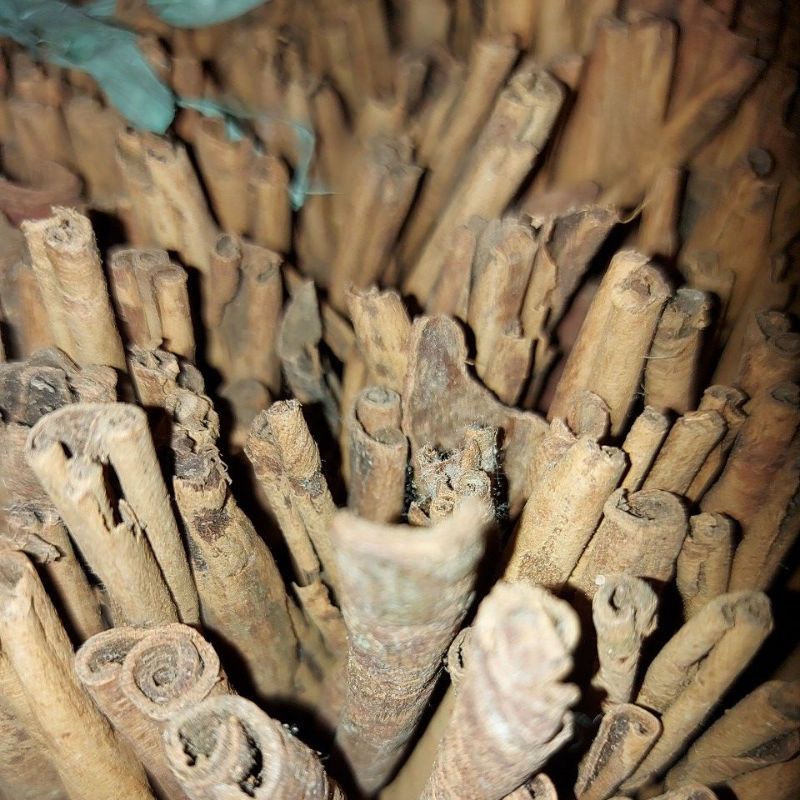 

Kulit Manis Tipis Pilihan 250 Gram