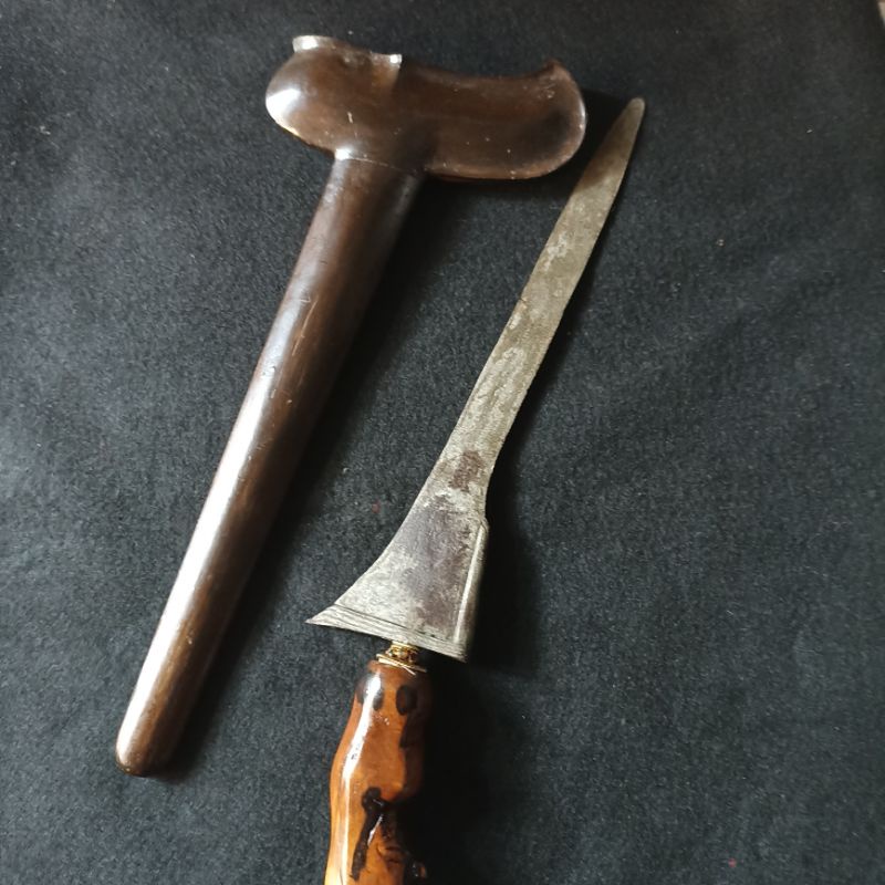 Keris Bethok Gumbeng Sepuh Istimewa