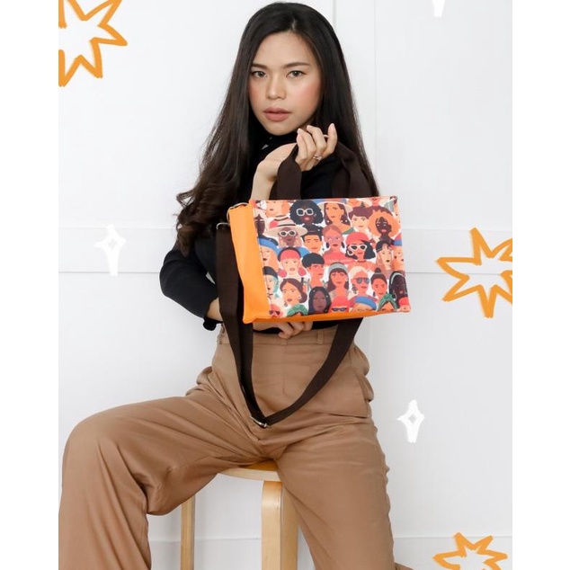 MINI Tivoli Strong Woman Sling Bag