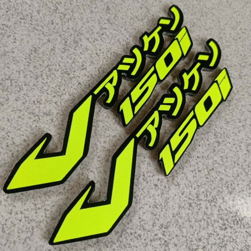 Emblem honda vario 125 150 logo japan timbul 3D warna lengkap sepasang