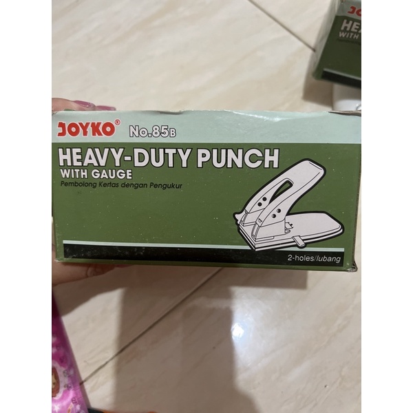 

pembolong kertas joyko no 85b