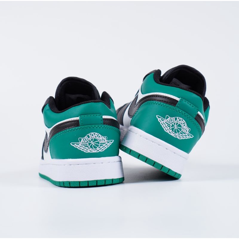 Sepatu Nike Jordan 1 Low Green Toe