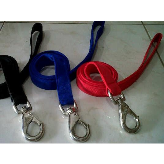 tali tuntun / leash snap hook besar (anjing medium-besar)