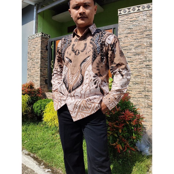 Batik pria lengan panjang MOCCA CREAM modern  ORIGINAL BAJU PREMIUM KEKINIAN SOLO MURAH TERBARU