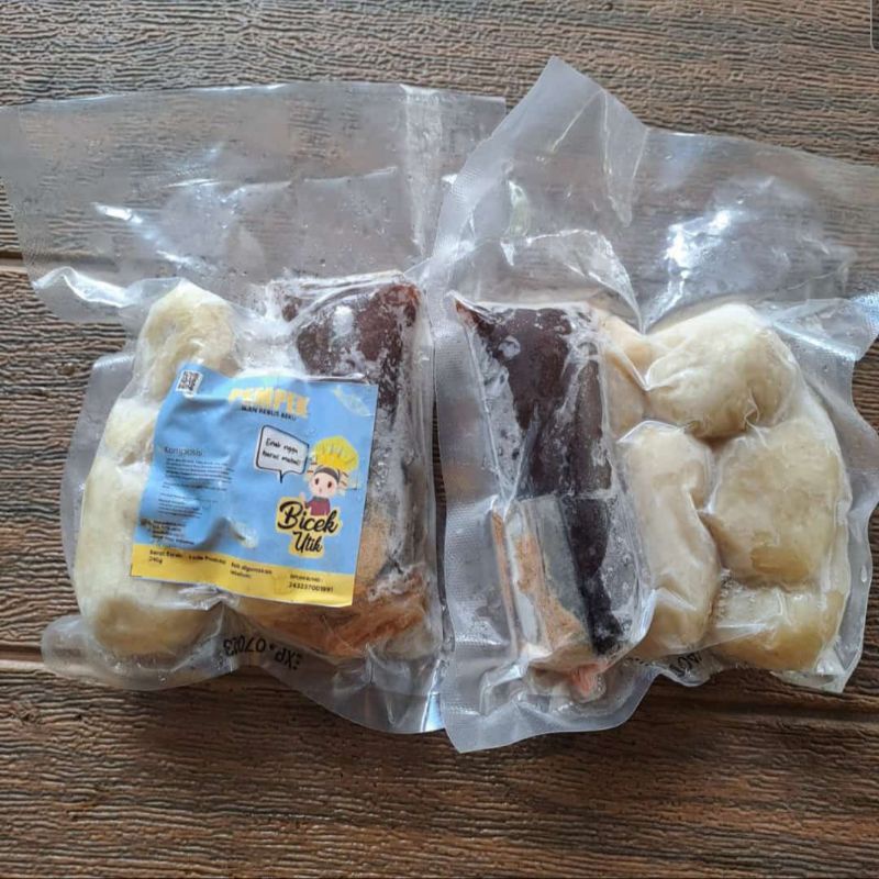 pempek bicek uti frozen food