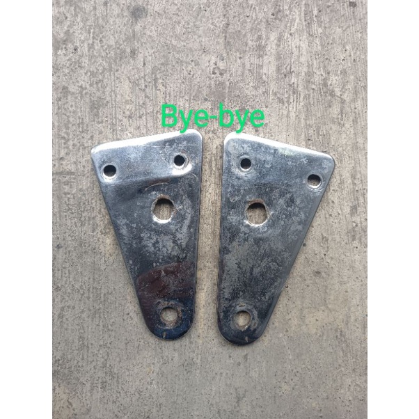 sepasang kupingan lampu sein reting/pangkon lampu depan Megapro Primus Megapro lama original