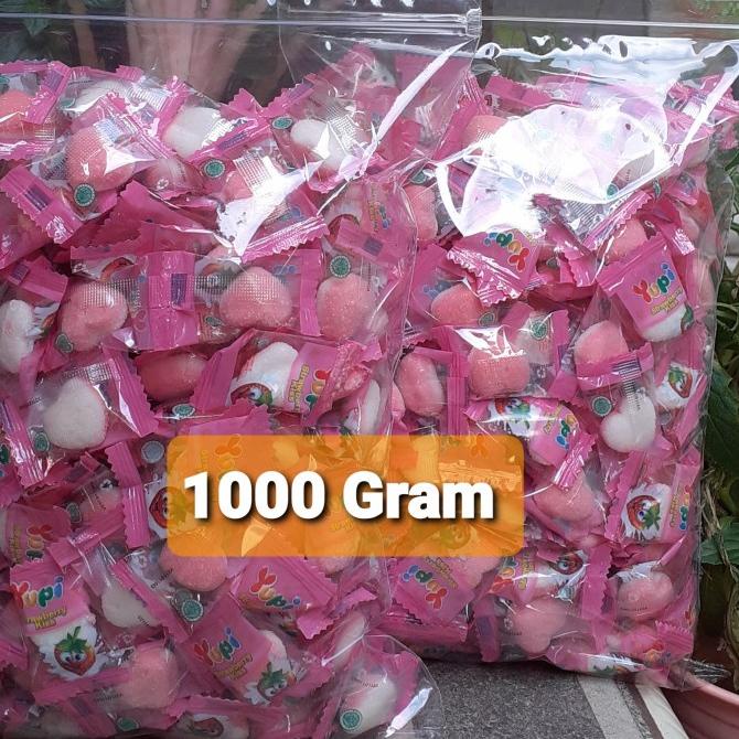 

BAYAR DITEMPAT Ready Stock YUPI KISS STRAWBERRY KILOAN REPACK MURAH 1000 Gram /PERMEN LUNAK/PERMEN VIRAL/PERMEN MILO/PERMEN YUPI/PERMEN JADUL/PERMEN KARET