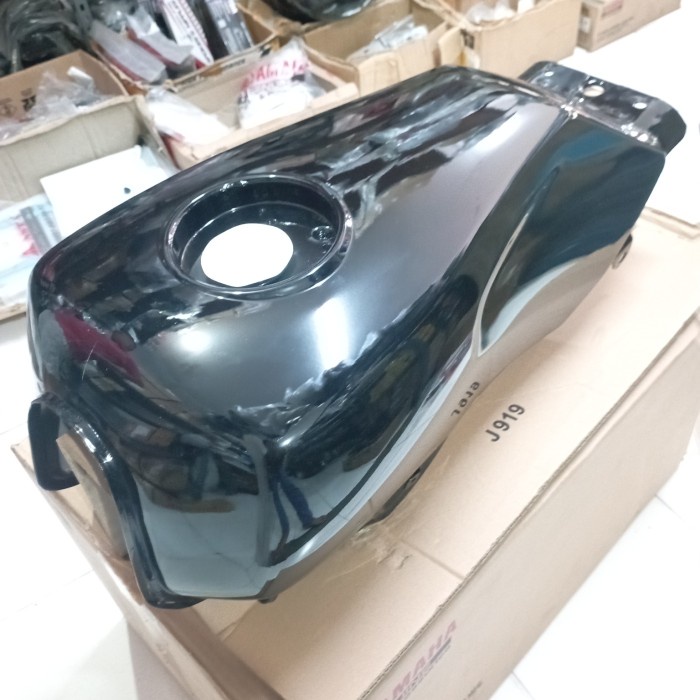 tangki scorpio yg pertama (kotak) ori. hitam