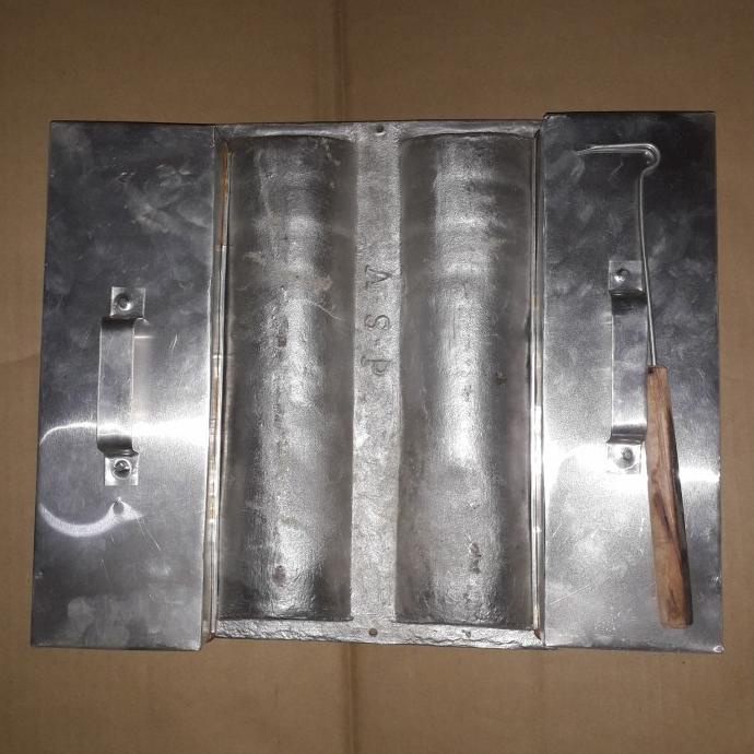 CETAKAN/LOYANG KUE PUKIS/KUE PANCONG ISI 20 LUBANG +TUTUP & CUNGKILAN